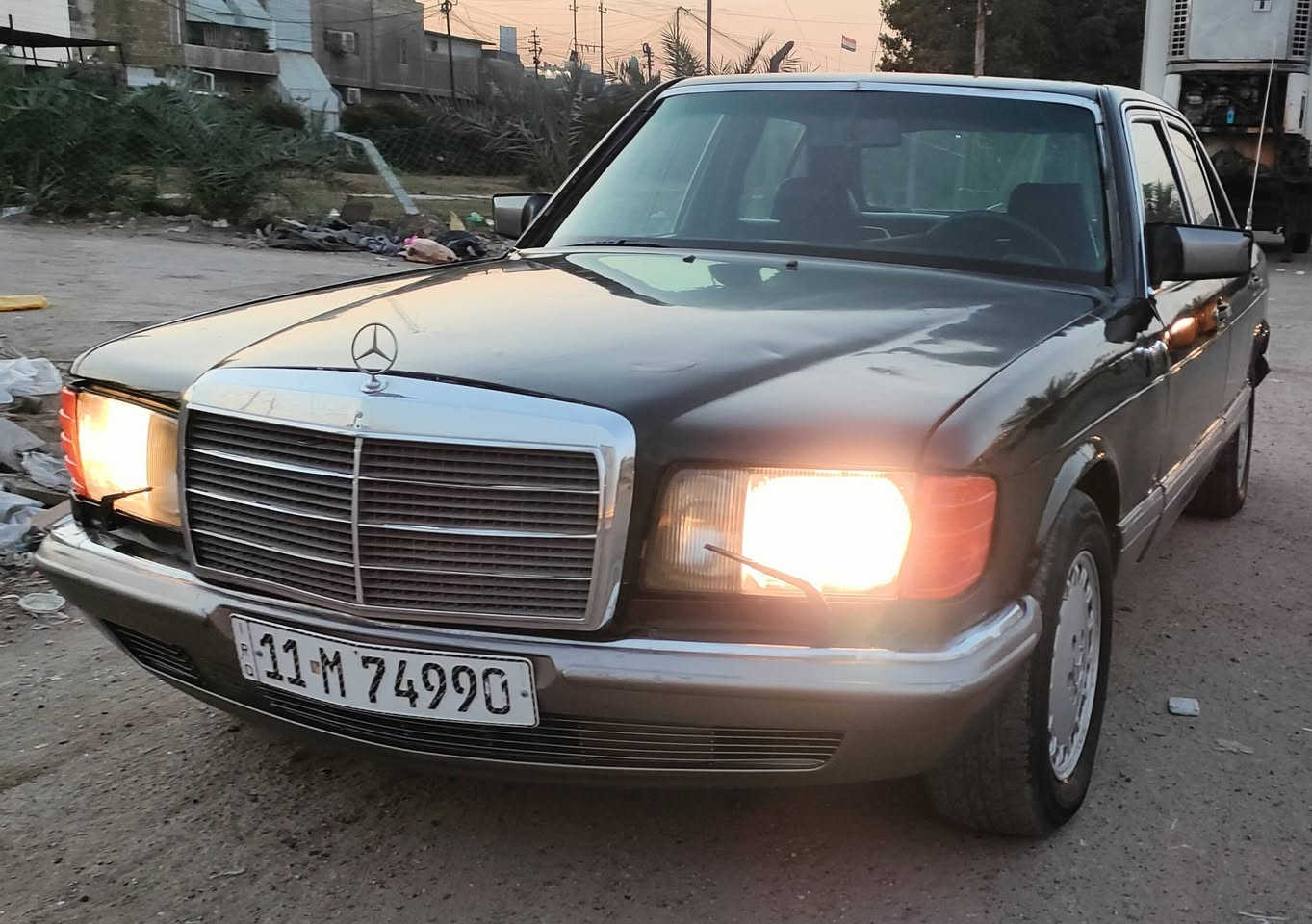 جامبو موديل 1986 باب قصير  رقم بغداد انكليزي بسمي
مكينه وكير كفاله محرك بطه
جامات اماميه كهرباء خلفيه جوبي 
مسجل راديو شاشه بلوتوث كامله 
#سعر49_وبيه_مجال
مكان السيارة بغداد حي اور 
للاستفسار ***********
