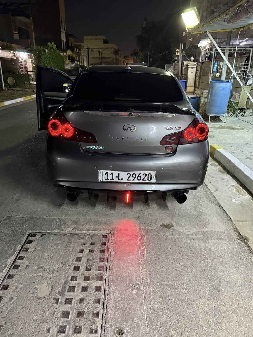 انفنتي g37xS 2013
فول للاخير 
دعاميه او لحيه s
دوسات s
كشنات s
راديتر ريسنك ٤سراوات 
عليه دبات HKS صوته كلش حلو 
عليه داون بايب
شوت لونك 
مبدله ضفاير من طول للطول 
عليه مكينه او كير جدد صار شهرين من شديتهن 
منضومه تبريد جديده ثلج 
السياره كلش هواي مصروف عليهه حتى النواعم مابيه نقص 
سعر 110$ 
مكاني بغداد
***********

