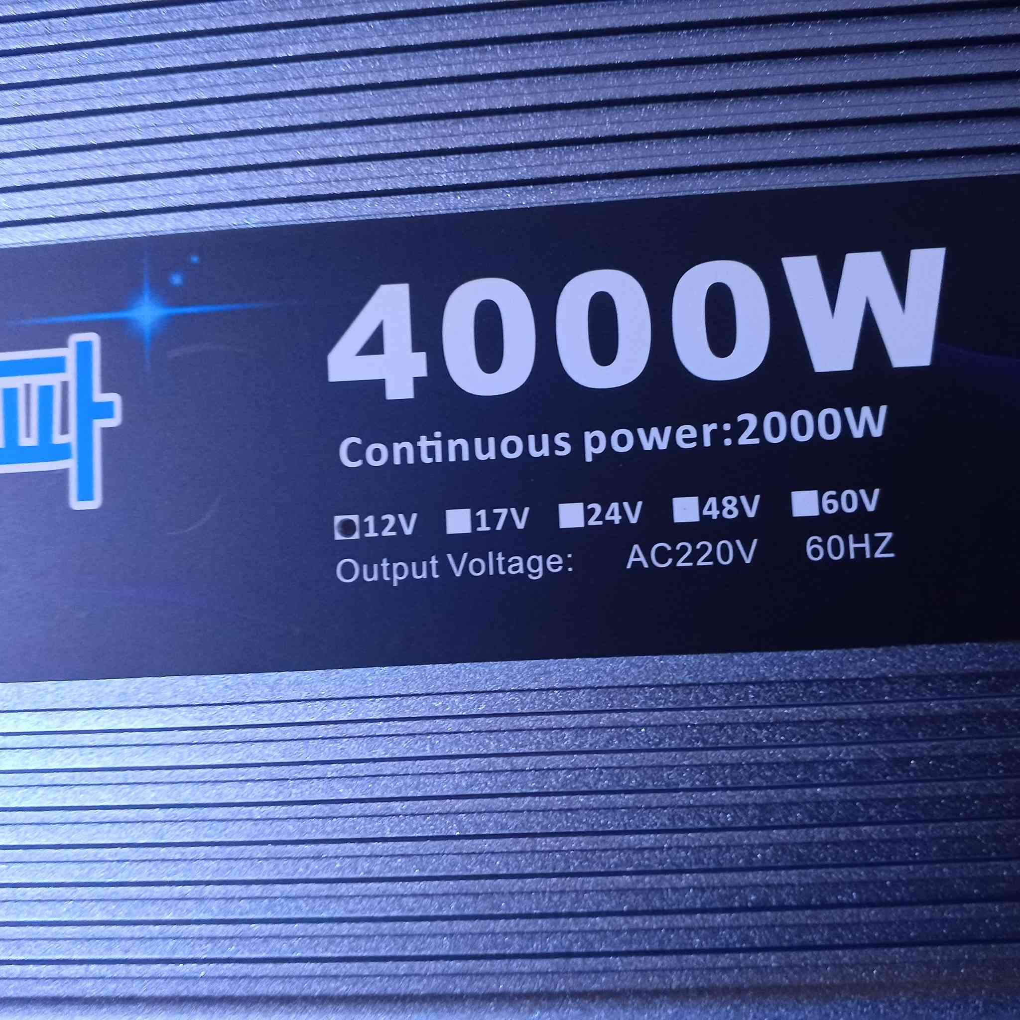 متوفر جديد 4000 واط 
عاكس


**إذا كنت صاحب هذا الإعلان وتريد حذفه لأي سبب، رجاءا أرسل رسالة إلى الدعم الفني**