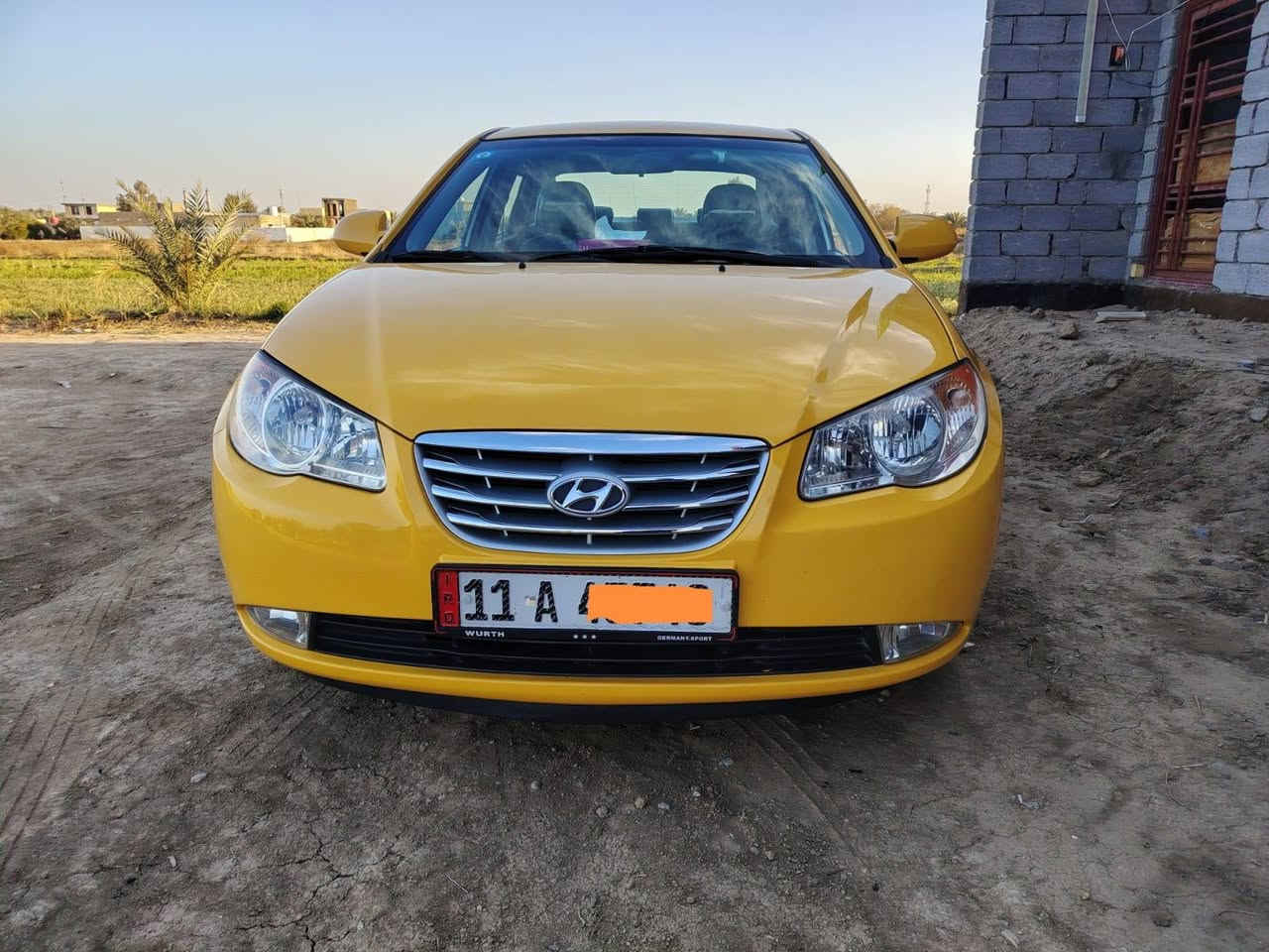 وعليكم النترا موديل 10 سياره جديده ومكفوله حادثه بس لبنيد فقط مصفره هيئه وغرامات ورقم بغداد بسمي مداور ثانيوم السعر اتصل ع رقم *********** ودلل ولمو شراي لا يتعبني
