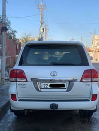 لاندكروز • ٢٠١٠ • ماشيه ١٢٠٠٠٠