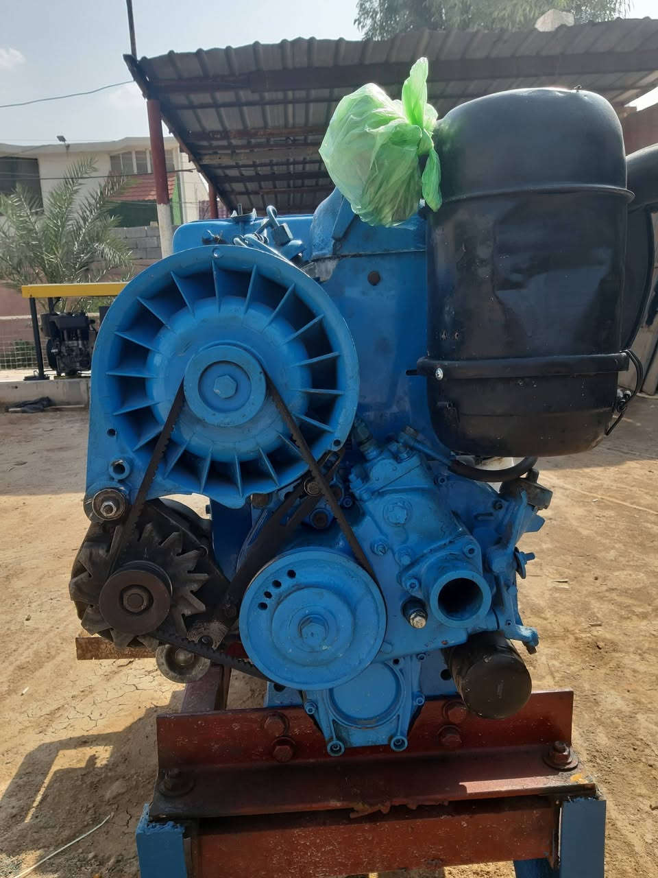 سلام عليكم للبيع مولد دويس الماني 511 توليد 12كي ***********
