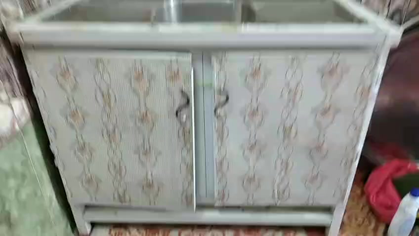 كاونتر سنك وتعليك مترين..... وسنك متر للبيع مكانهن الكرنه......


**إذا كنت صاحب هذا الإعلان وتريد حذفه لأي سبب، رجاءا أرسل رسالة إلى الدعم الفني**