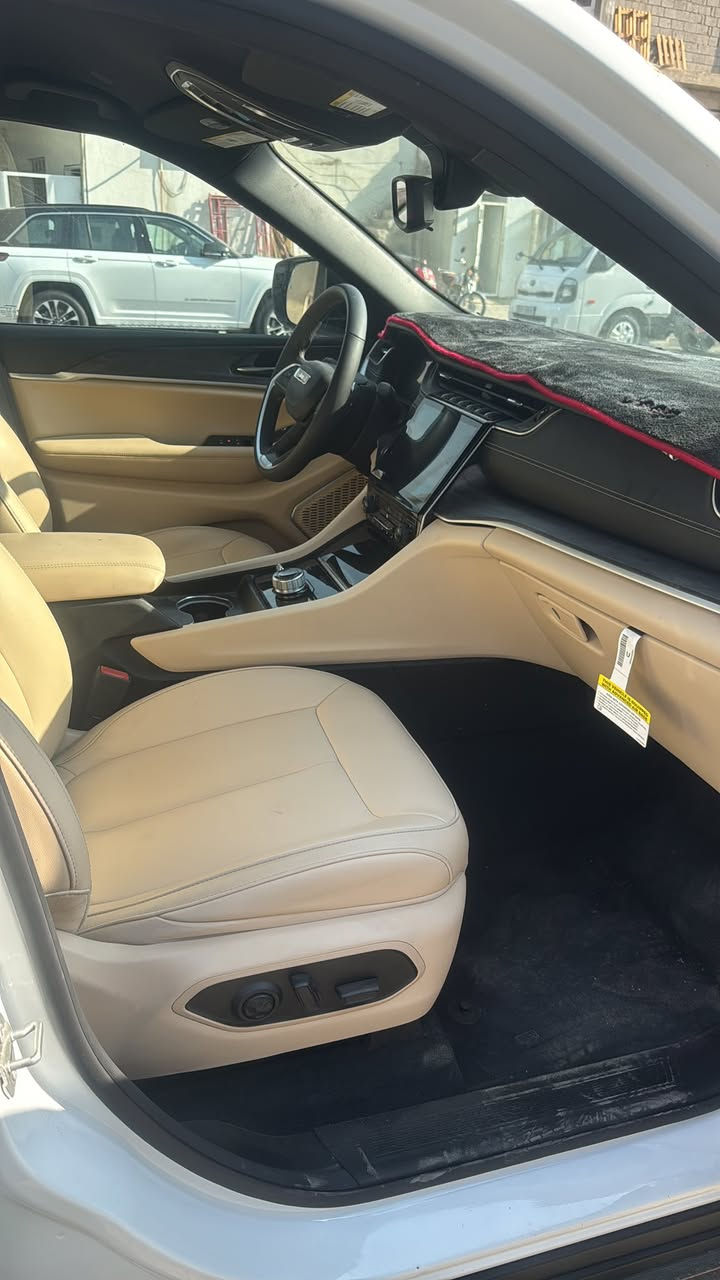 كراند شيروكي لمتد 24رقم بغداد شهداء ***********السعر 31وبيه مجال
