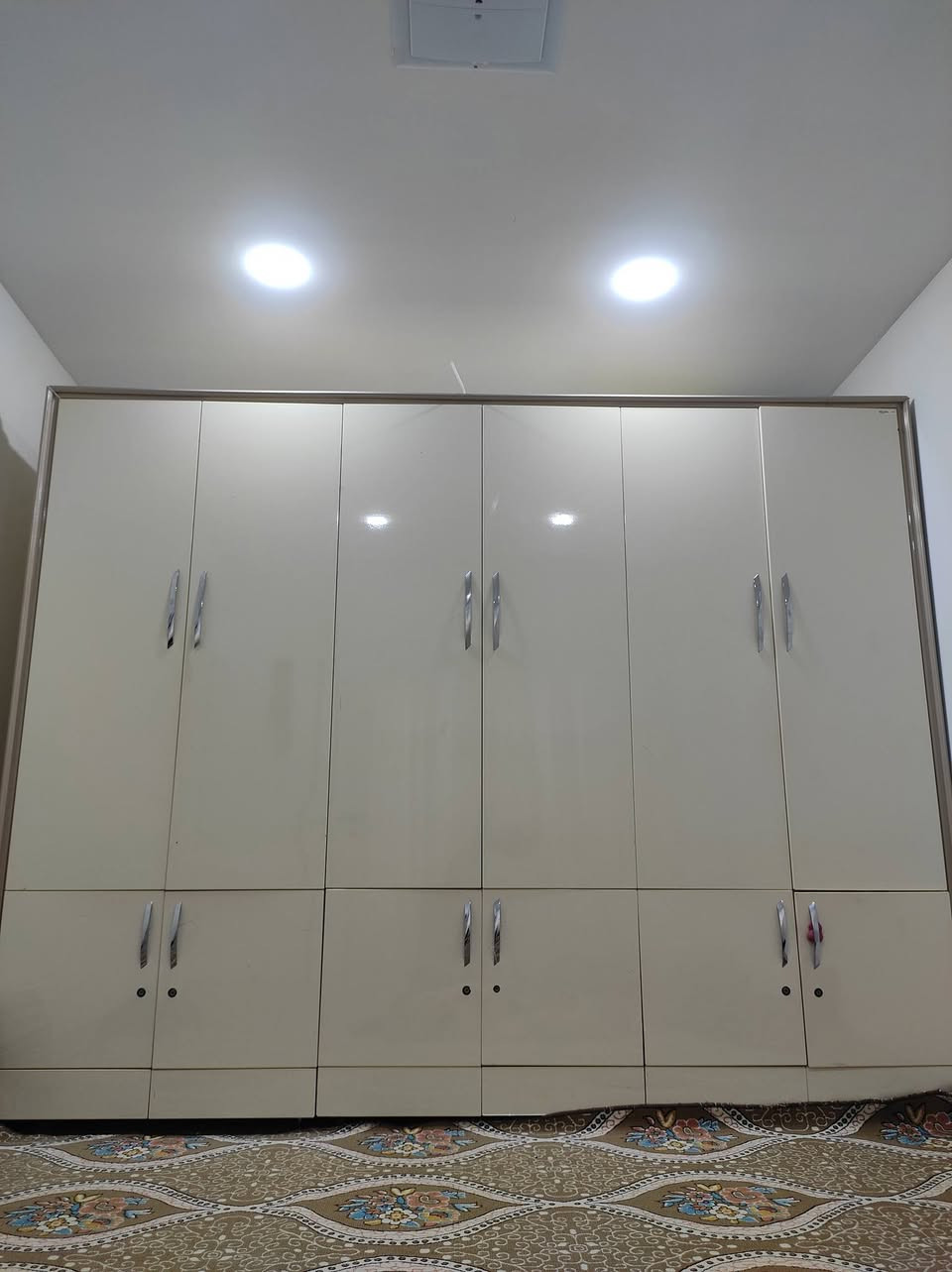 ئەم مەعرەزد بۆ فرۆشتن تازەو بی عیبە بۆ زانینی نخ مەسج بكە..


**إذا كنت صاحب هذا الإعلان وتريد حذفه لأي سبب، رجاءا أرسل رسالة إلى الدعم الفني**