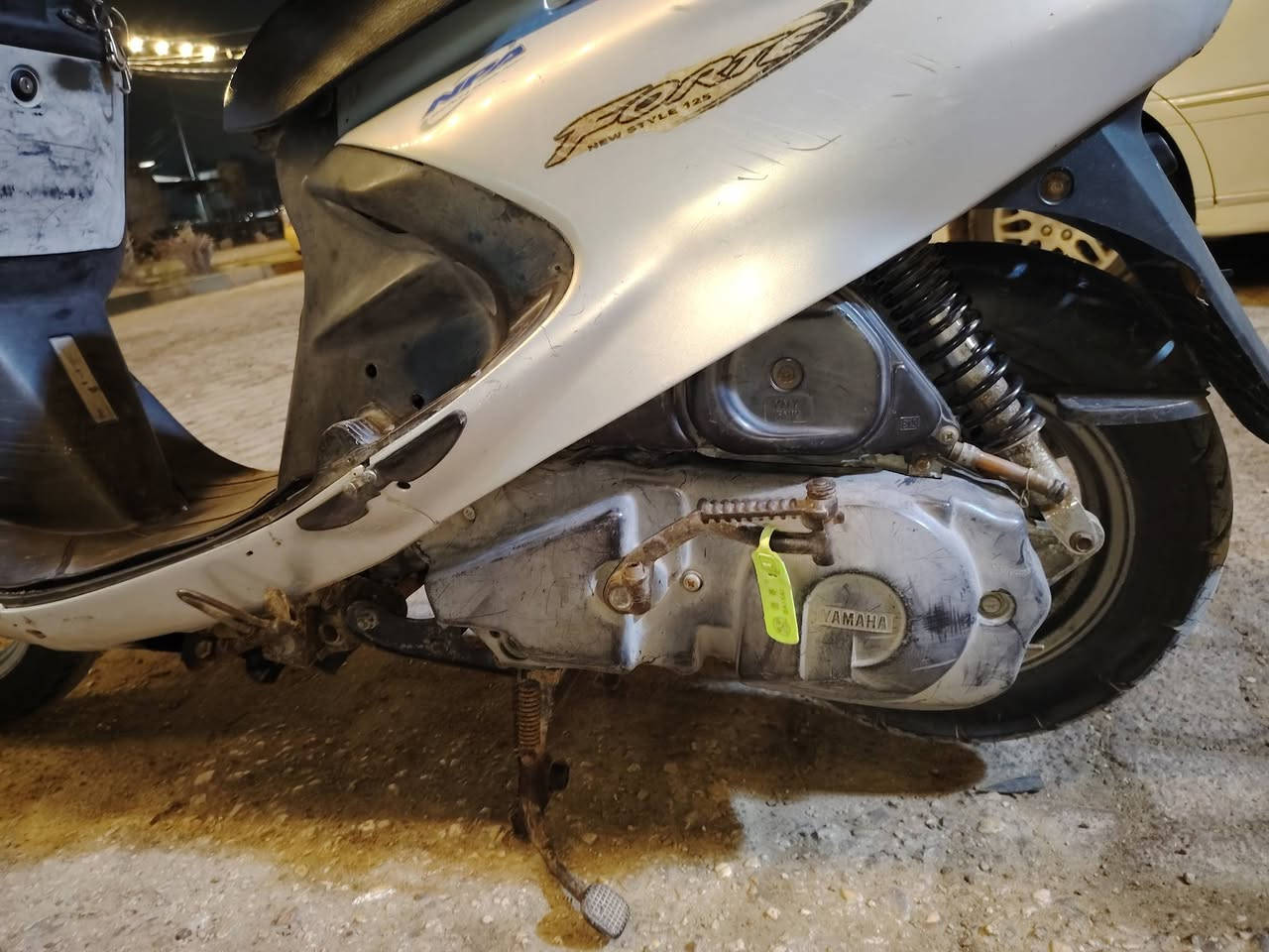 كرستال محرك ماكس حاويه
مكفوله من كلشي كفر بلادي 
امختم كل نقص مابيه سعر 
600 بيه مجال لشراي 
التصال عله هاذه رقم ***********
