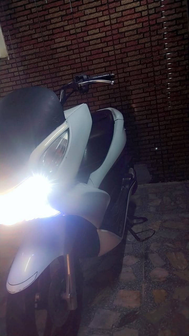 سلام عليكم دراجه pcx جيل الاول للبيع السعر 950 وبيها مجال بسيط ***********
