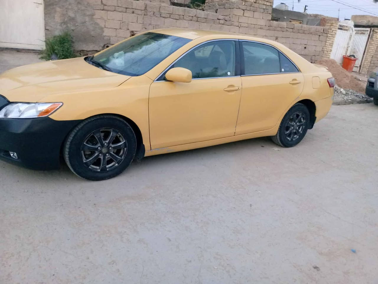 السلام عليكم
كامري موديل 2008وارد امريكي حادثها طخة بالجاملغ الخلفي مصفرة هيئة وغرامات بيع او مراوس حسب القناعة السعر 77وبيها مجال رقم واسط مشروع وطني سنويتها 2028رقم الماني رقم صاحب السيارة ***********
