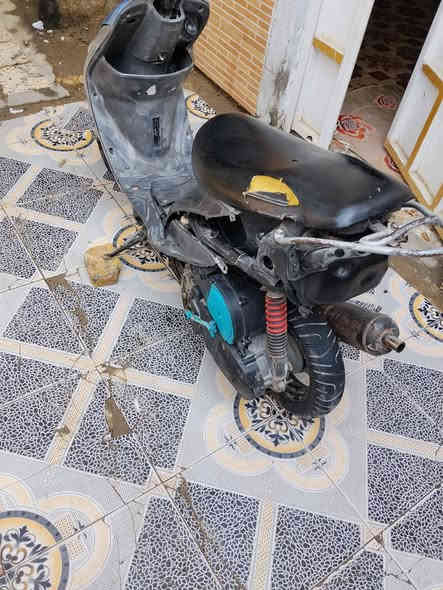 السلام عليكم دراجه ماكس للبيع مبادله بوسه 50سلف هندى شغال لليتات سعر 375 وبيه مجال مكاني سوق الشيوخ كرمه بني سعيد ***********
