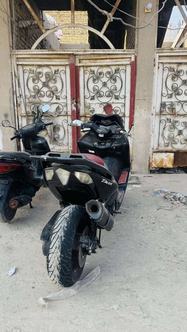 سلام عليكم للبيع. 
تي ماكس 2014 دراجه حلوه وجديده كهربائيات كلها شغاله تايرات جدد كفرها شوفه عينك بعدها جديده الدراجه حلوه ومرتبه بَـ 30 وبيها مجال 
العنوان بـغَداد مدينه الصدر 
***********
