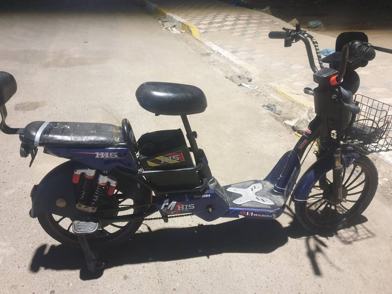 للبيع ب100قفل قفل مكان الرميثه


**إذا كنت صاحب هذا الإعلان وتريد حذفه لأي سبب، رجاءا أرسل رسالة إلى الدعم الفني**