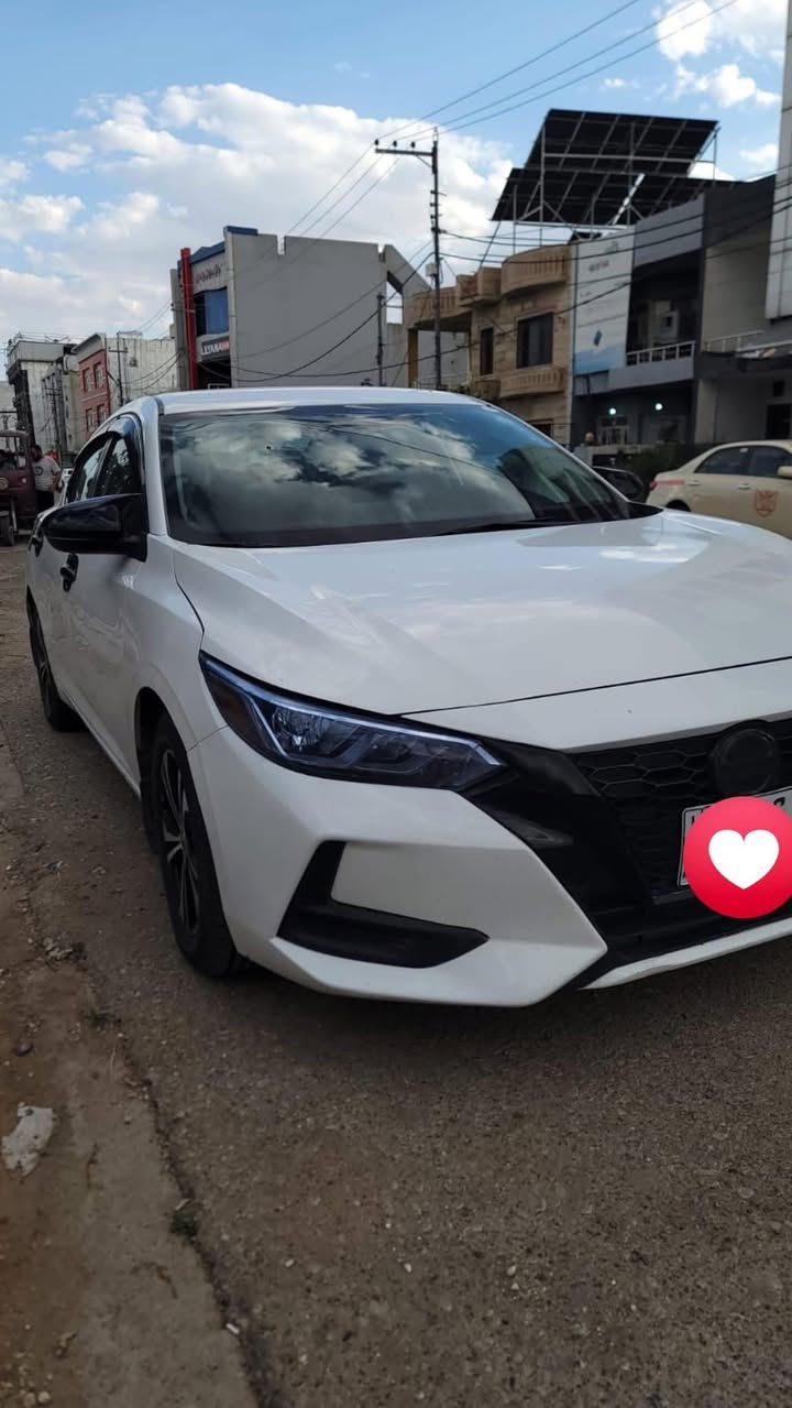 🔺للبـيع /  نيسان سنترا
Nissan Sentra 2021 

🔸اللوحات : (22) .
🔸الضرر : فقط شخط جاملخ الأيمن.
🔸الموديل : 2021
🔸الفئة : SV
🔸حجم المحرك :2.0L / 4 Cylinder 
🔸اللون : أبيـض .
🔸المفتاح : بصمة عدد 1
🔸عداد المسافة : 88 الف ميل .
‏🔸Airbags : جميعها بحالة الوكالة .
🔸نظام الدفع : Front - Wheel Drive
🔸عدد الركاب : 5 راكب
3N1AB8CV8MY327720
 

🟢 مواصفات اخرى
( المقاعد جلد بيجي ، ، حساس النقاط الجانبية  العمياء ، رادار أمامي ، حساسات خلفية ، شاشة كبيرة ، كاميرا خلفية  ، ويل كب حجم 17 inch  )

🔸السعر: ( 142) ورقة

للاستفسار*********** واتساب 

مكان السيارة أربيل ❗️
