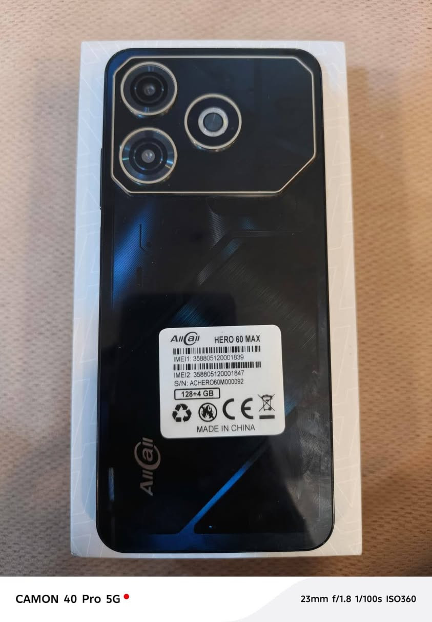 السلام عليكم ،،، تلفون جديد بعده بجيسه .. غير مستخدم 
Hero هيروم ماكس 60 ذاكرة 128
اللون اسود 
بطارية 6000 
بوبجي 60 فريم ... 
كاميرا 📷 24 MP
🎼🎵🎶 الصوت جدا. صافي وعالي
بغداد الحرية ،،،، السعر 150 ومجال قليل
***********
