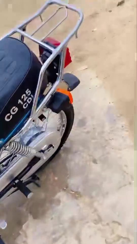 سلام عليكم ارشه للبيع موديل ٢٥ طالعه ب ٢٦ دراجه كفاله عامه برغي ممفتوح بيها أوراق سكنر سعر ٦٢٥ وبيها مجال بسيط


**إذا كنت صاحب هذا الإعلان وتريد حذفه لأي سبب، رجاءا أرسل رسالة إلى الدعم الفني**