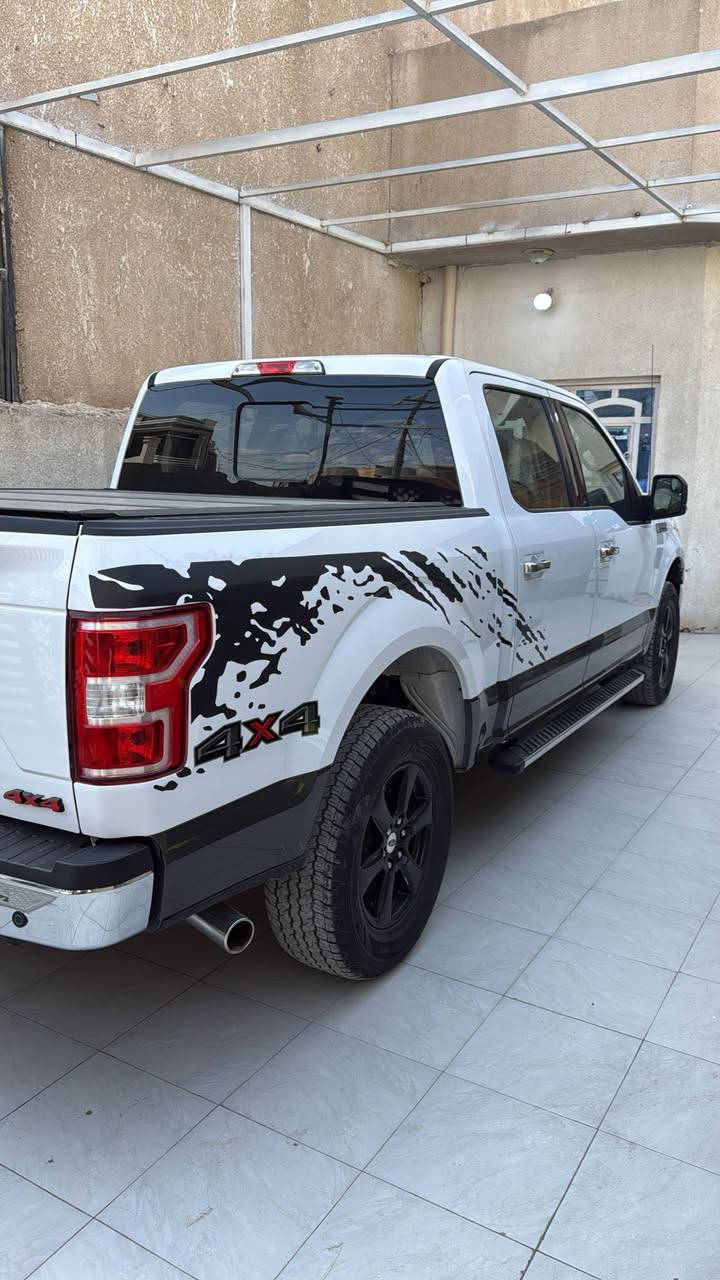 فورد للبيع F150 فئهXLt باب طويل بدي قصير
محرك :8 سلندر (5000)

دخول ذكي دوسات كهربائيه

حادث جدا بسيط خشم جاملغ امامي فقط بدون ايرباك ودواخل 

سياره كلش نضيفه ما بيه مصرف رقمه اوبيل بسمي تحويل ثاني يوم  تدفئه تبريد كله تمام مابيه اي نقص ***********

مكلف بل نشر للاستفسار لاتصال على الرقم .
