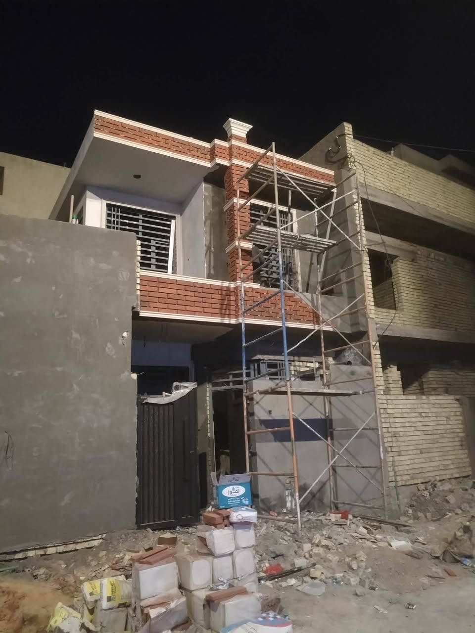 السلام عليكم عيوني شغل واجهات وصحيات وسيراميك ورضيه شغل درجه اوله تواصل خاص او اتصال

***********
