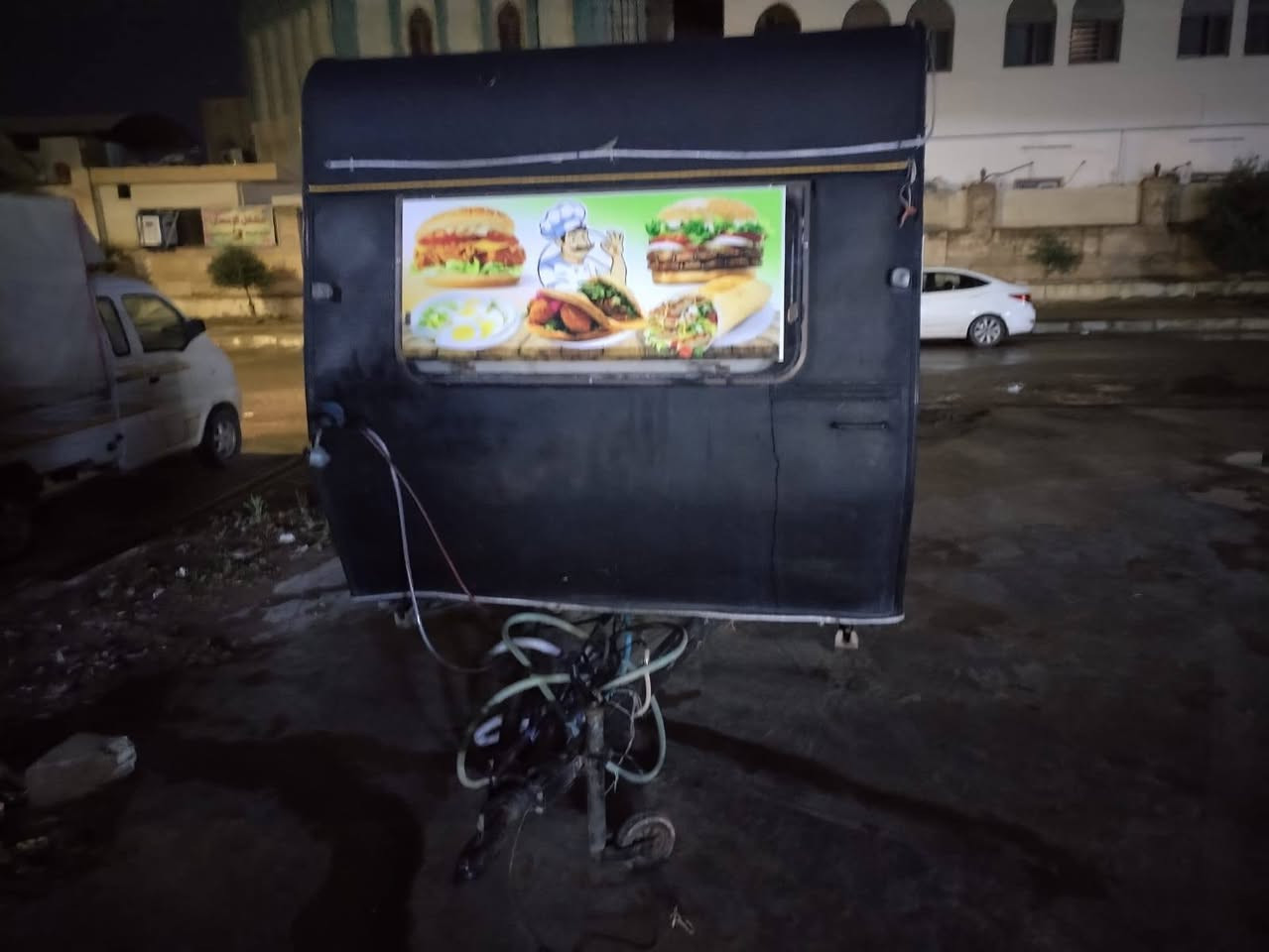 سلام عليكم للبيع كرفان الإستفسار الاتصال على الرقم***********
