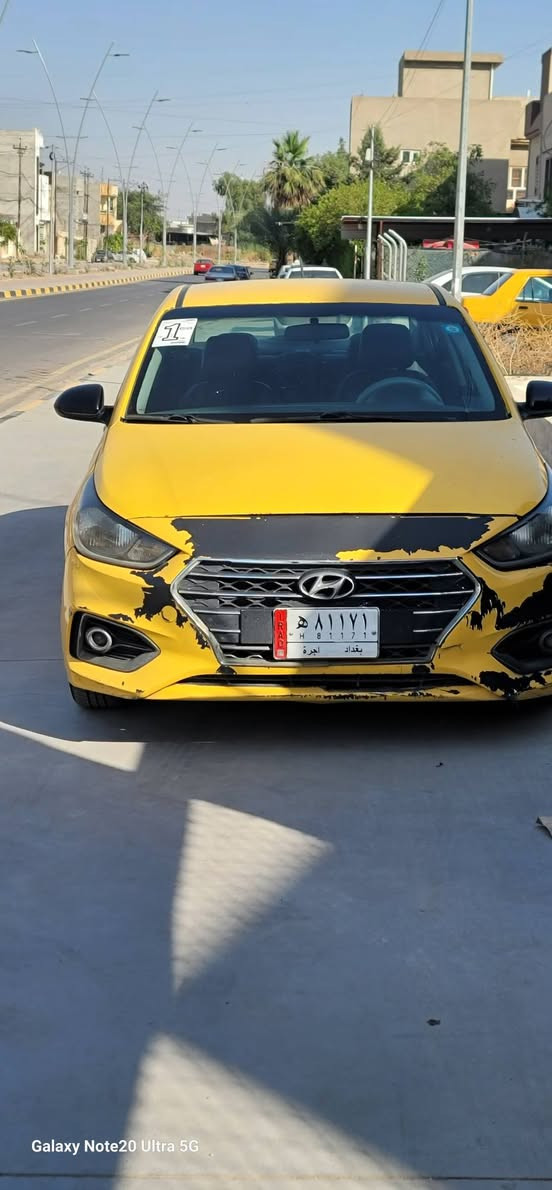 السلام عليكم
اكسنت للبيع
 وارد امريكي
 موديل 19 باسمي مشروع وطني 
 حادثها مبدل البنيد فقط بدون دواخل شرط
محرك وكير شرط لاصرف ولانفخ
يحتاجله صبغ بسعر مناسب 
الاتصال ***********
