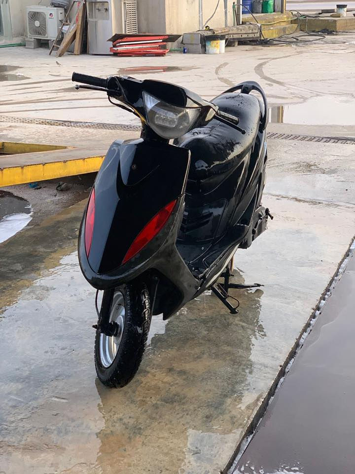 سلام عليكم دراجه ماكس عدله مكينه كفاله جيب وياك الف فيتر
كهربايته كله شغاله سلف هندر لايت 
مكاني البصره سعره ٦٠٠ ***********
