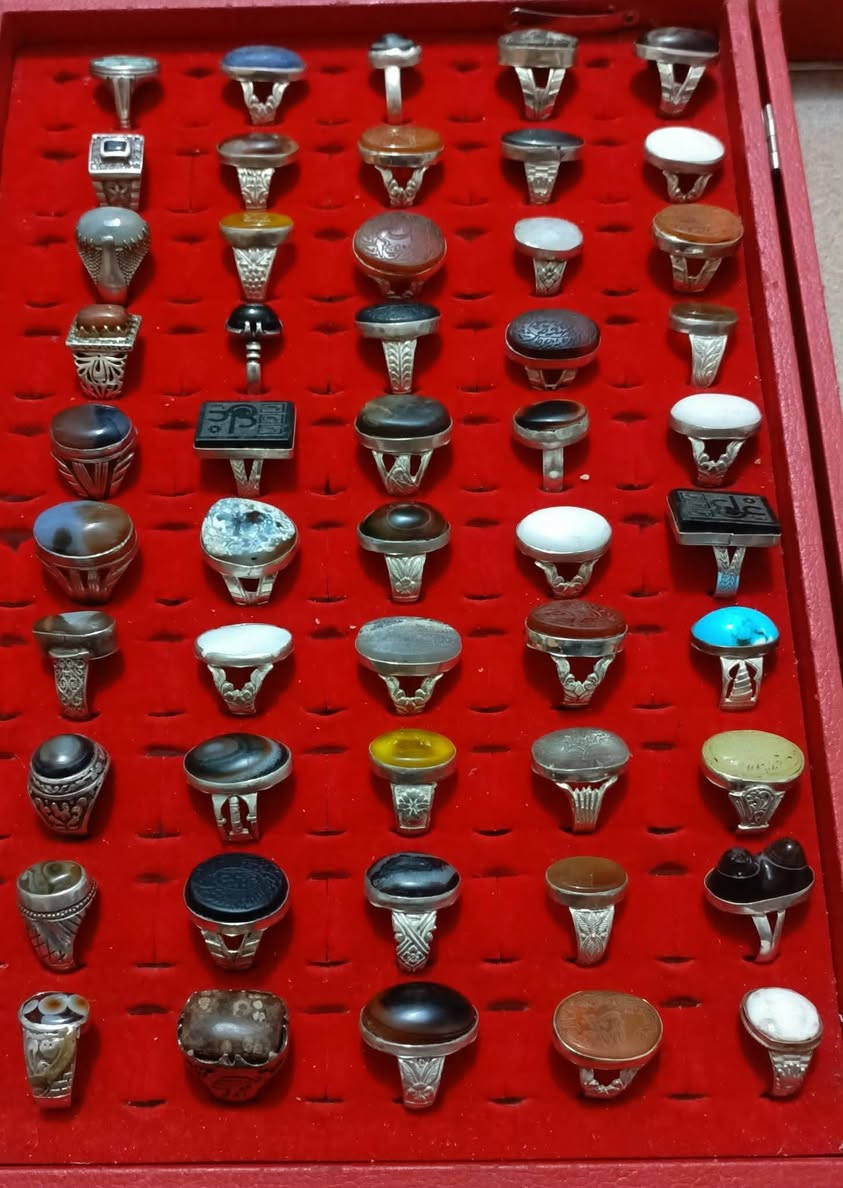 50 خاتم فضه 925 مشكل ابيع شلعه فقط سعر القطعه 30 مكان كربلاء
 ‏‪0774 505 7651‬‏
