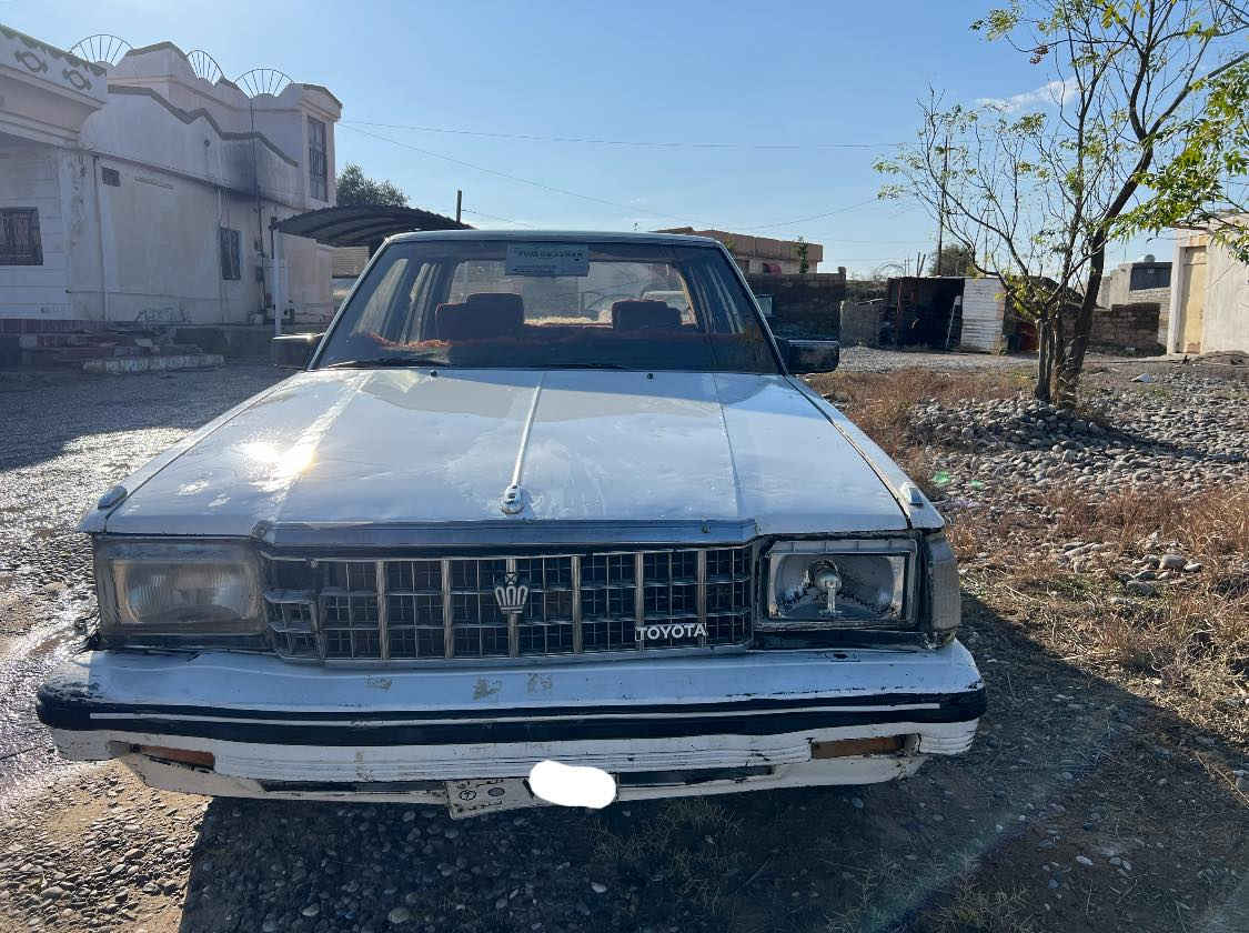 السلام عليكم 
سوبر للبيع 
موديل85
مسجلة رقم نينوى صدامي 
كهربائيات كلها شغالة داخل خارج 
كشر نضيف مابيه خياسات 
السعر26وبيها مجال 
للاستفسار اكثر:***********
