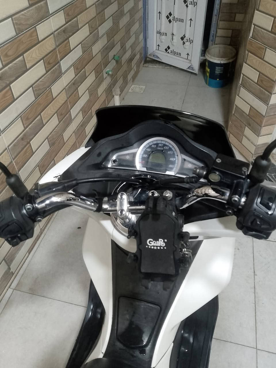 سلام عليكم بي سي اكس ياباني جيل الثاني كفالة حساسات
سعر 13اونص أو بيهة مجال 
مكان بغداد الاورفلي 
***********
