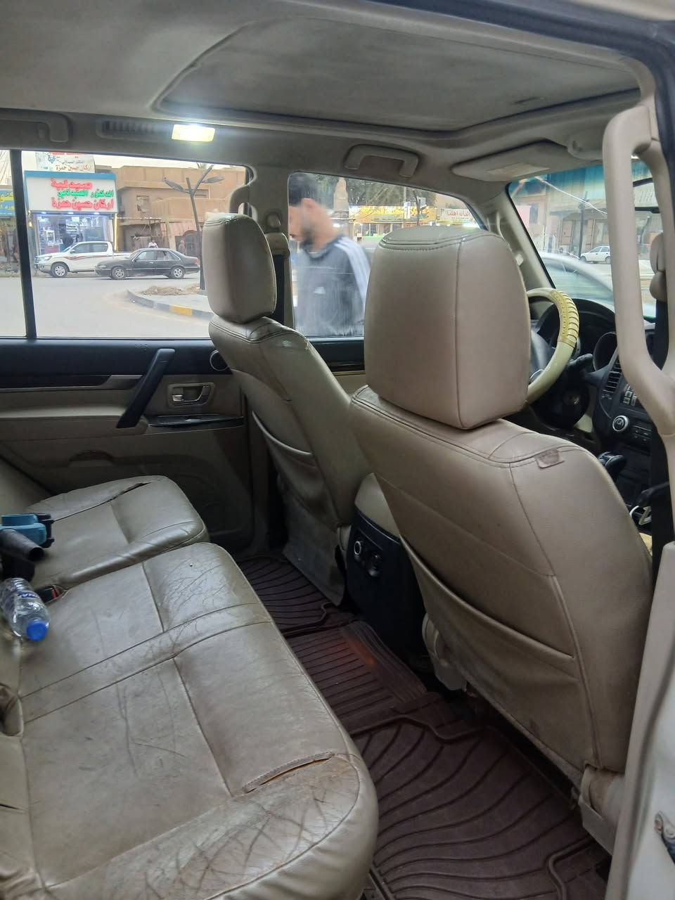 السلام عليكم باجيرو حبتور ٢٠١٤ للبيع او المراوس  فول مواصفات بسمي *********** 
***********
