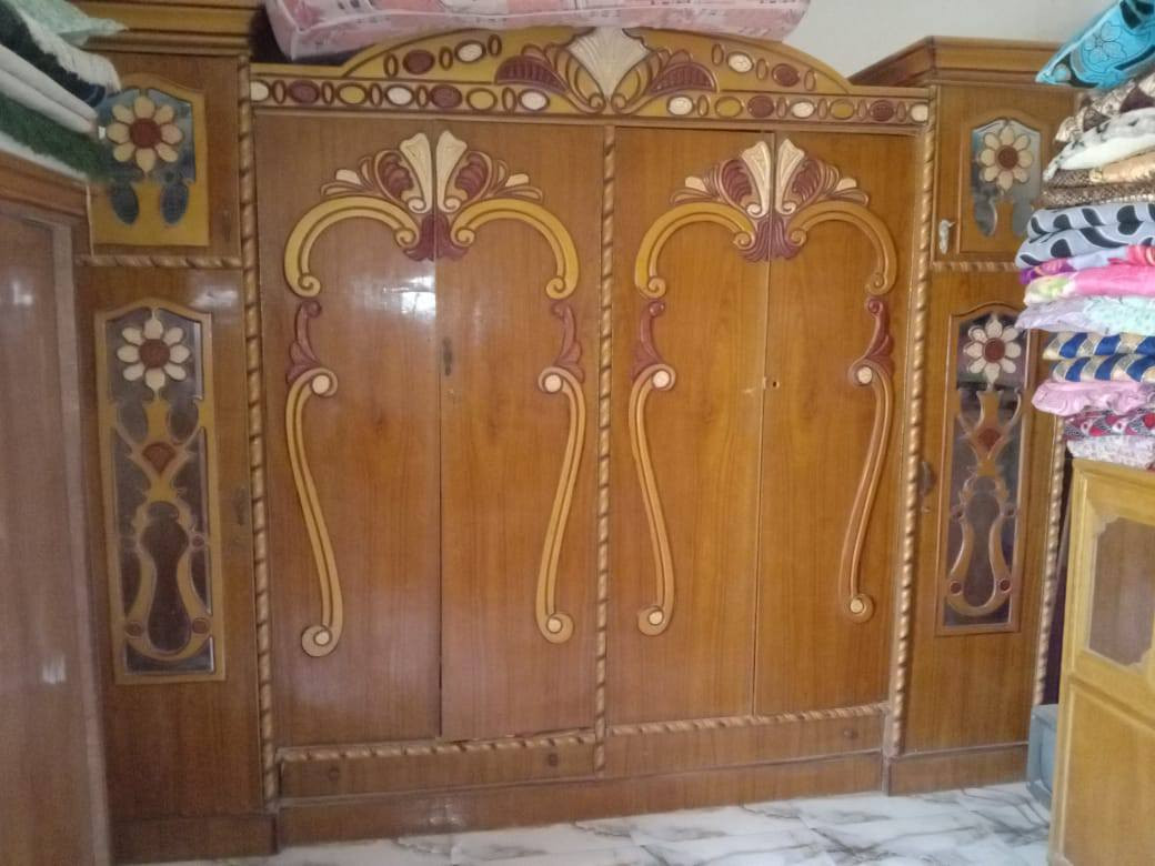 للبيع كنتور مستعمل أبو طابقين 6 باب العنوان الشوملي اتصال ***********
