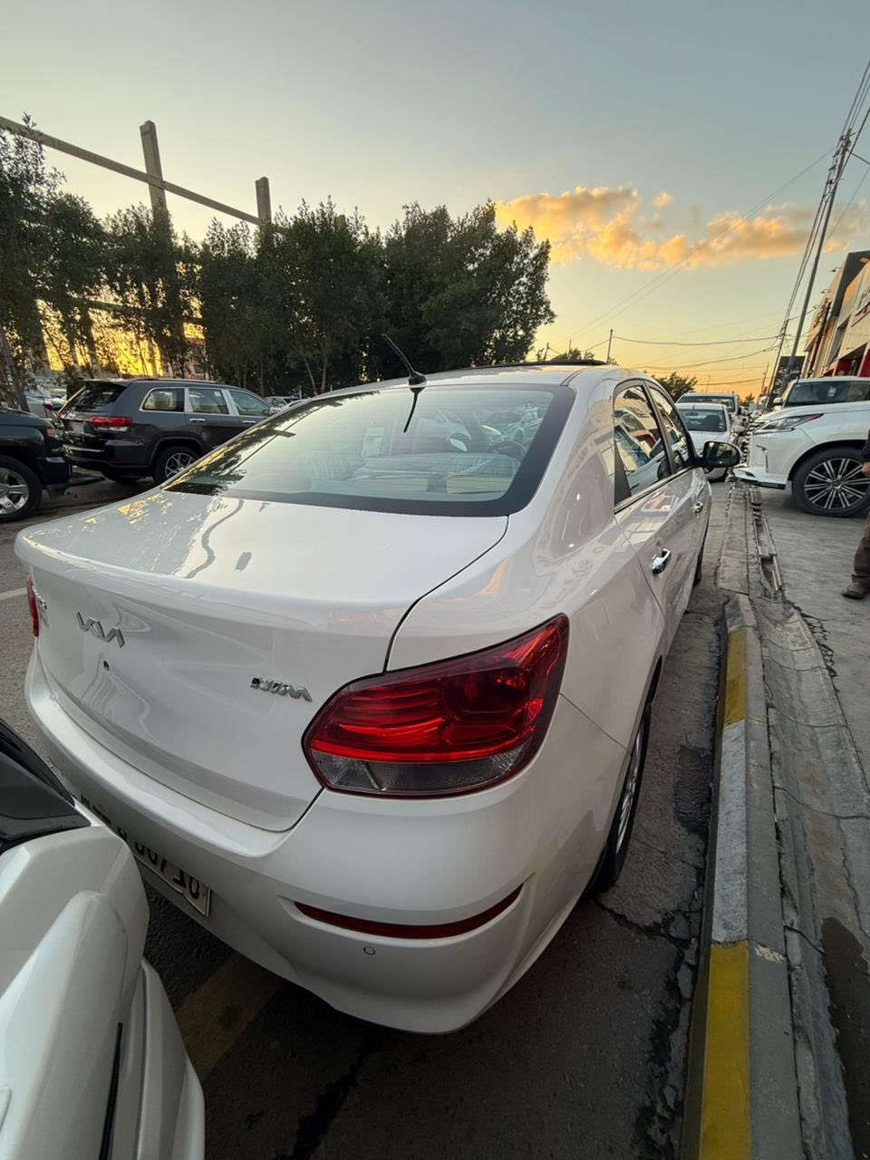 كيا بيجاس موديل 2023 خليجي فول عداد السياره 17 الف فقط
سبير السياره بعده منازل رقم سليمانيه الجديد وكاله او تحويل
مكفوله عده بارد اصبعين باب الصدر 
فتحه
شاشه جبيره
تحكم
داخل جلد
كروز سرعه 
اشاير بلمري
ويل كب
السياره بحالة الوكاله 
السعر 113 وبيها مجال 
***********
العنوان بغداد الشرطه 4
