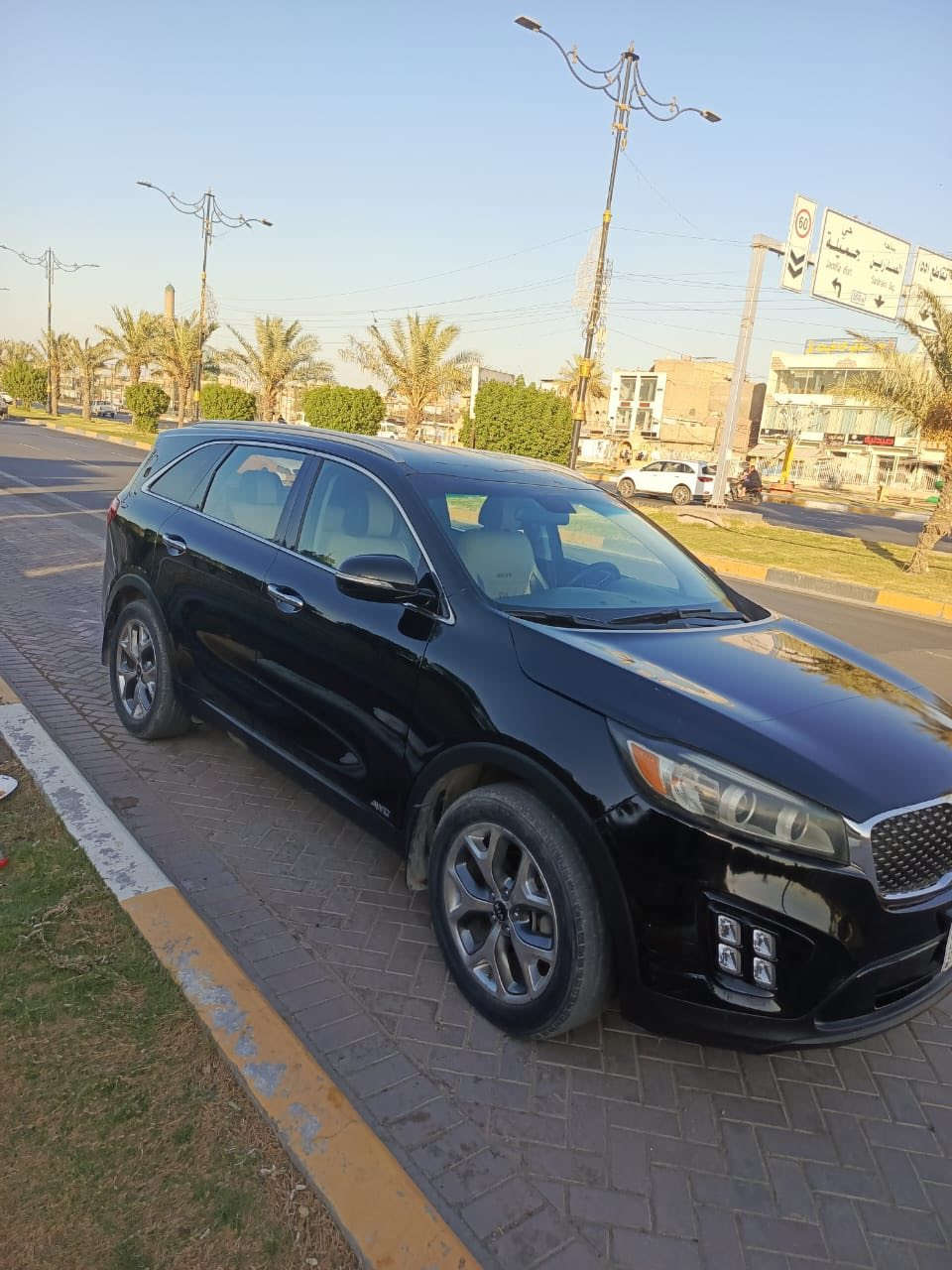 Kia سورنتو 
مویل 2018 وارد امریکا
محرک 2000
تحکم استیرن جهتین 
شاشە لمس
رقم السیارە الممیز
مشروع الوطنی تحویل ثانی یوم او وکلە
حادثها جامرلغ و شویە من البنید
الاکثر تفاصیل الاتصال.. ‎0770 882 0576

