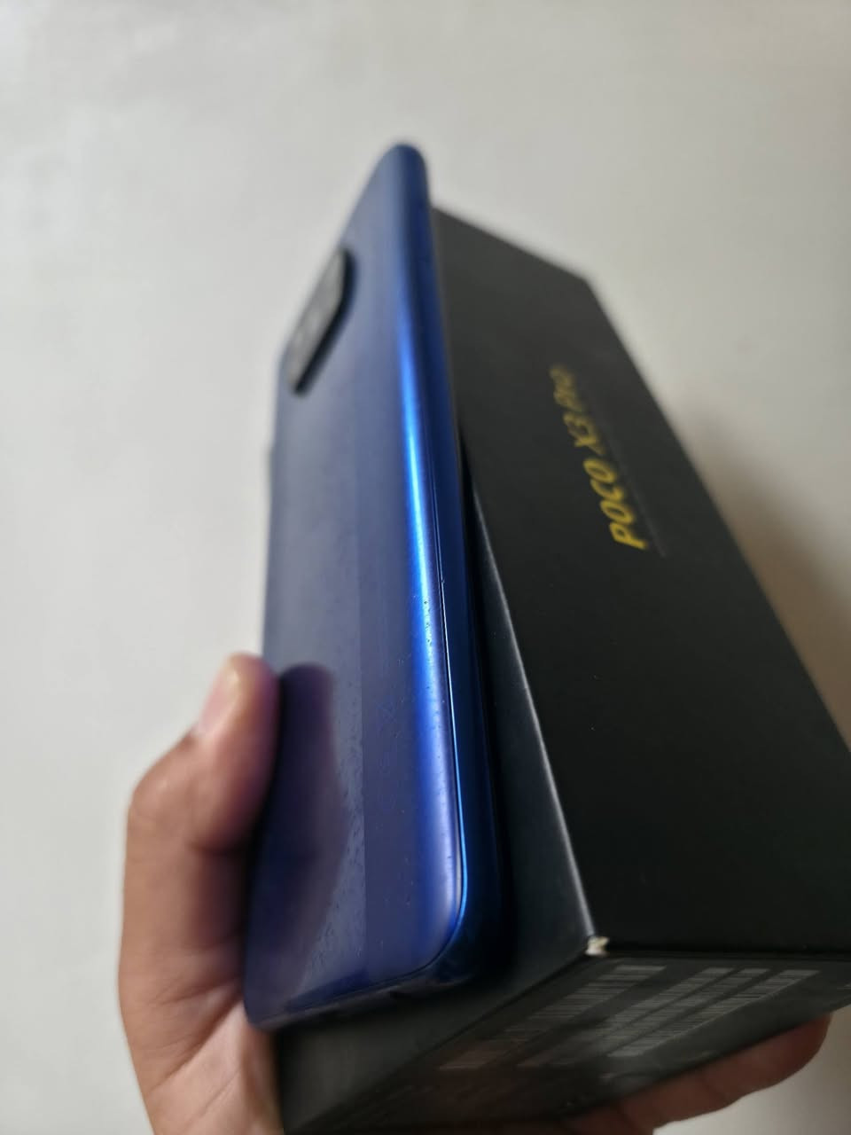 للبيع 😍🔥وحش الالعاب
POCO X3 PRO🔥

🔵المواصفات:-
🔴المعالج: ثماني النواة Snapdragon 860 تكنولوجيا 7 نانو
🔴 التخزين: 265 مع رام 8+5=13 
🔴الكاميرا: خلفية رباعية 48+8+2+2 م.ب. / امامية 20 م.ب.
🔴الشاشة: 6.67 بوصة بدقة FHD+ بتحديث 120 هيرتز 
🔴 مكفول من فتح وصيانه 
🔴البطارية: 5160 مللي أمبير
🔴السعر  165 الف 
مكاني حله 
🔴 اتصال ما موجود على نت 

***********
