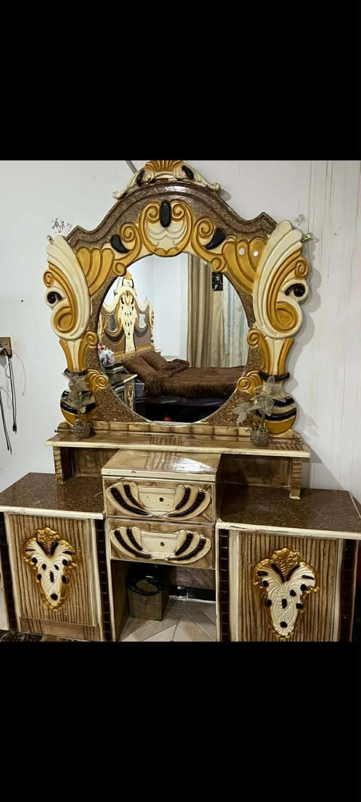 غرفه ضخمه وكلش نظيفه ب٩٠٠ وبيها مجال..


**إذا كنت صاحب هذا الإعلان وتريد حذفه لأي سبب، رجاءا أرسل رسالة إلى الدعم الفني**