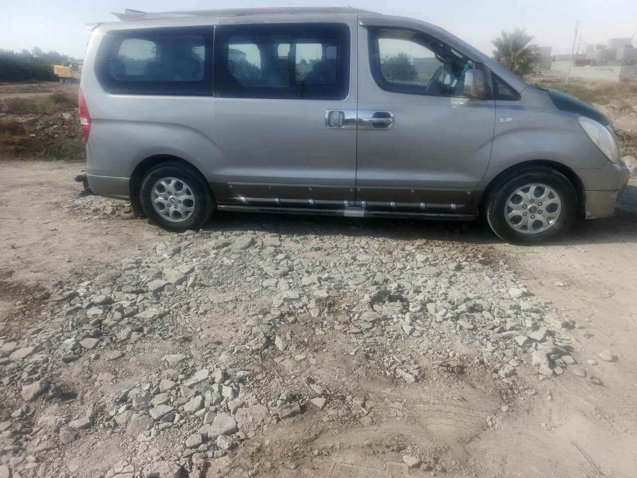 سلام عليكم عندي سيارة البيع موديل١٤خطه شطره كربلاء مكان ناصرية, ***********
