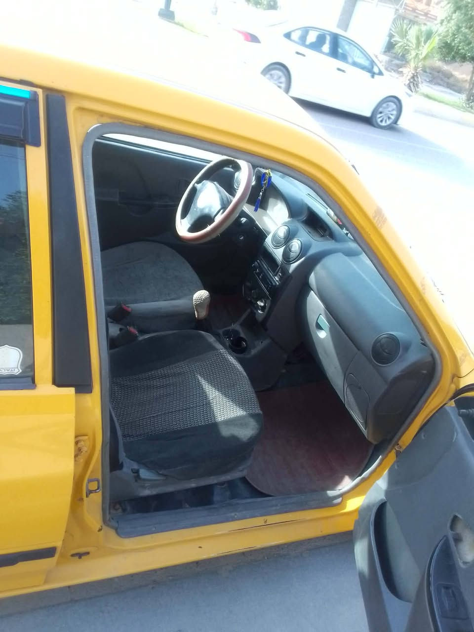 سلام عليكم سايبه للبيع موديل 11 دشبول نفخ تبريد شغال نقصه غاز كهربائيات من بجم لل بجم شغالات سنويه جديده لل30 مصفره هيئه وغرامات مكاني متواجد ابو غريب فلوجه رقم ***********. /*********** السعر 25 بيه مجال بسيط
