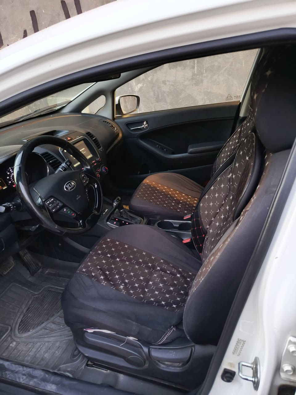 السلام عليكم من رخصت الادمن لبيع كيه فورتي موديل 2017 وارد امريكي فول مواصفات. عده فتحه  بصمه اشاير بل مري كامره ترحيب منضومه غاز ويل كب مكينه دوش كير ايتي رقم بغداد إنكليزي حادثه زين بيه سونار سعره 125 ورقه بيه مجال مكاني بغداد مدينه الصدر متواجد عل خاص


**إذا كنت صاحب هذا الإعلان وتريد حذفه لأي سبب، رجاءا أرسل رسالة إلى الدعم الفني**