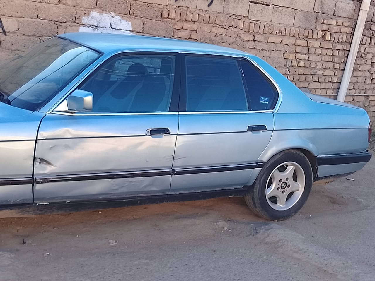 سلام عليكم 735للبيع كير عادي محرك مفتوح كهربايته كلها شغاله اربع جوم تصعد ع سدت لباب لسياره حبل بيها رقم وسنويه بس صاحبه ماكو اتكفل دوله وعشائر لسعر 15,وبيها مجال مكاني تكريت ***********
