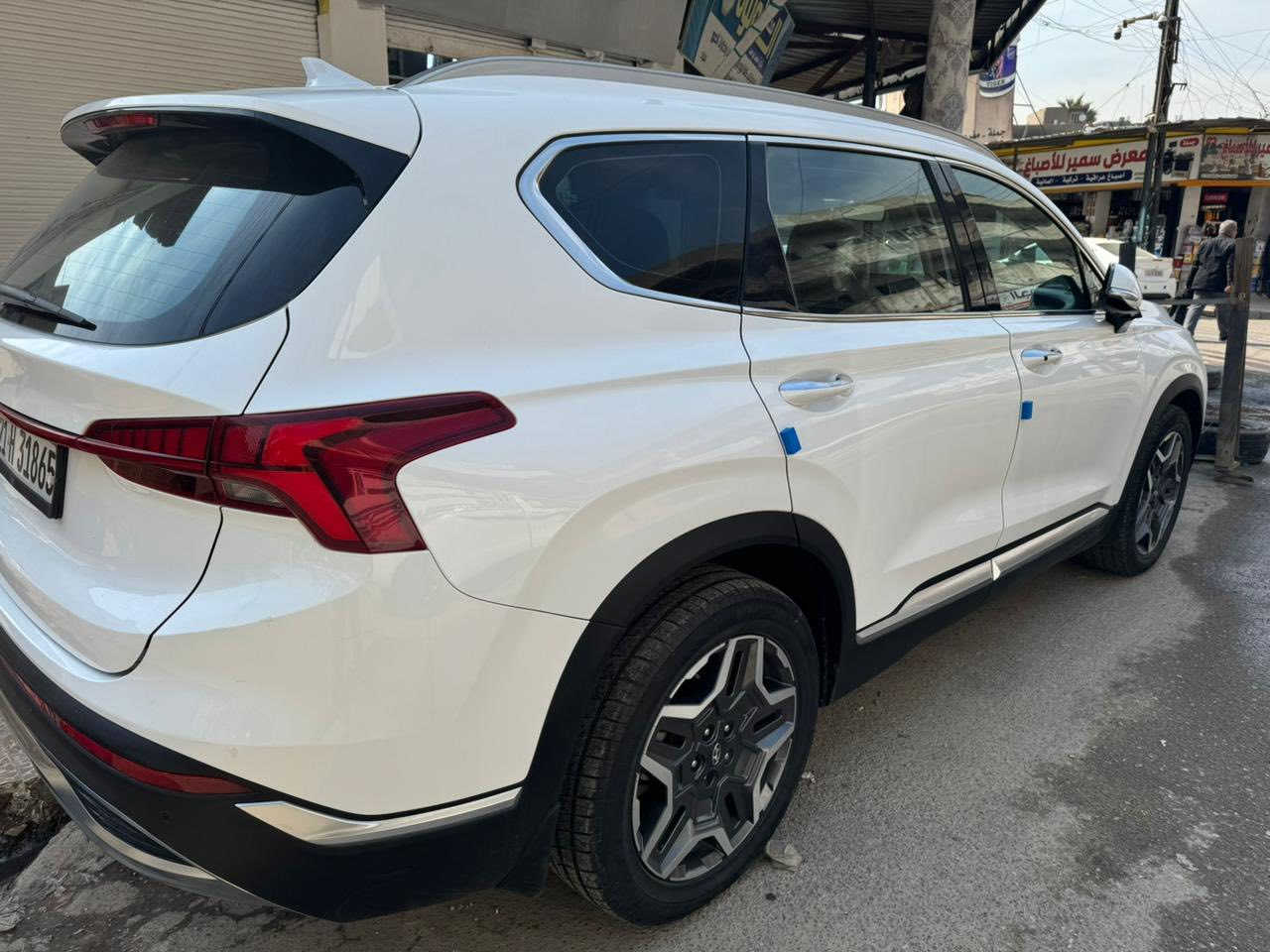 سنتافي 2021 رقم سليمانية
فول عدا بانوراما 

1.خليجي فقط صبغ بنيد بدون ضرر 
2.محرك 4سلندر2500
3.المسافه 72 الف كيلو 
4.بصمه ابواب 
5.تشغيل عن بعد
6.كراسي كهرباء 
7.حساس امامي خلفي
8.تحكمات ستيرن 
9.وضعيات قيادة (نورمال.اسبورت .كونفورت.ECO)
10.سبعه 7راكب
11.شحن لاسلكي
.12.قطع تبريد3
13.صندوق شفط كهربائي 
14.بردات خلفية شركة
( لمعرفة السعر التواصل على الرقم 0773 966 8220 )
