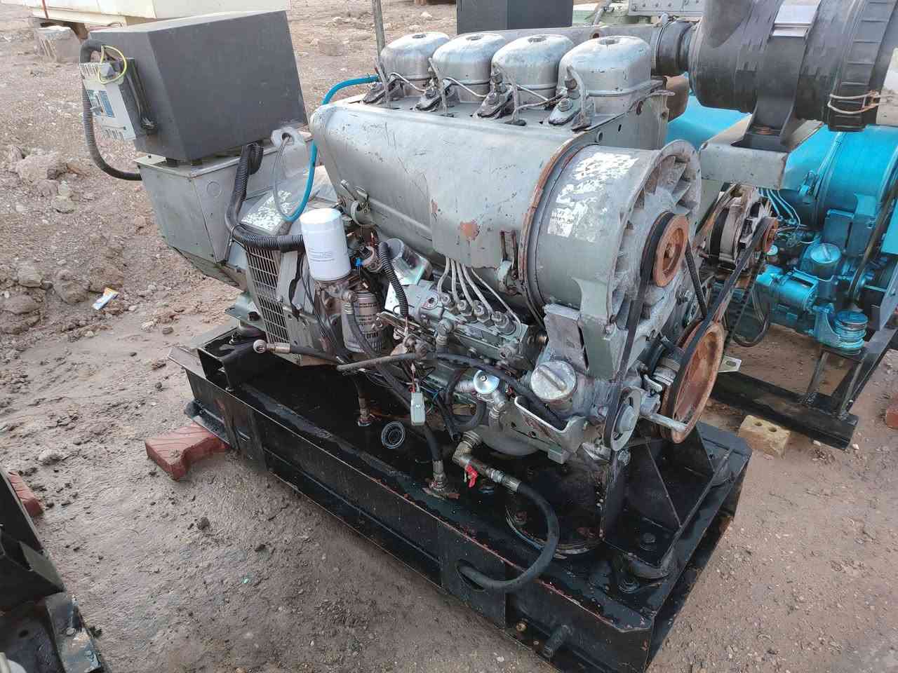 يتوفر لدينا دويس 4 بستم
45 كيفي فول ومكفول شرط الحمل والفحص والنضافه بلادي شاشه تشغيل نظام أوتو ويوجد تشغيل يدوي 
مولدات بخانه الزيرو كافه الأحجام موجود 
الاستفسار الاتصال ***********
***********
يوجد توصيل كافه المحافظات🚛
لسنا الوحيدين لكننا الأفضل 💯💯
