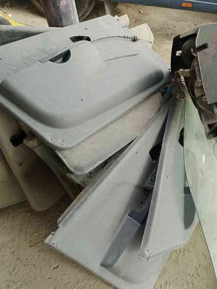 السلام عليكم ورحمه الله وبركاته 
تفصيخ راسم أبو محمد إيشي تحتاج موجود 
العنوان بغداد أبو غريب الزيتون 
ونشتري سيارات تصقيط اجره وخصوصي 
***********
