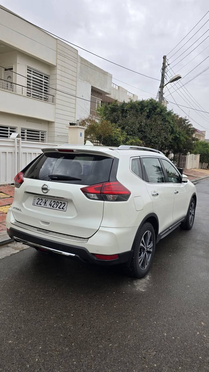 ١-نيسان ايكس ترايل ٢٠١٨ platinum  صفر شريكة موهند ، ٨٠،٠٠٠كم ماشي حقيقي.

٢-بدون صبوغ كفالة عامة دعامية لي دعامية . كير و مكينة بشرط.

٣- فول فول مواصفات ، بصمة ، رادار ، بانوراما ، بريك بصمة ، اوتو هولد ، دبل اكسل ، ٣٦٠ رادار ،٤ كاميرات، كشنات جلد و هيتر ، صندوق كهرباي و شفت ، سماعات BOSS ويا امليفايةر ، مرايات شفط، تاخم تايرات دةنلوب ياباني و مال بيلادي جديد ، سوكان هيتر،.... مع هواي مواصفات اخرى.

٤-سنوية و فحص و هزة جديد حتى ٢٠٣٠.

٥-كل شي بيلادي .


**إذا كنت صاحب هذا الإعلان وتريد حذفه لأي سبب، رجاءا أرسل رسالة إلى الدعم الفني**