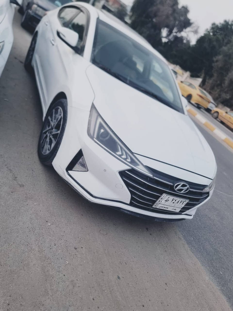 السلام عليكم 
الانترا 20 خليجي فول مواصفات
عدا البصمه 
 سياره مكفوله ماشيه 150
مطلوبه شركه استقطاع مباشر
السعر157 وبيها مجال( مكلف بالنشر ) 
هاتف/ *********** ناصرية, ذي قار
