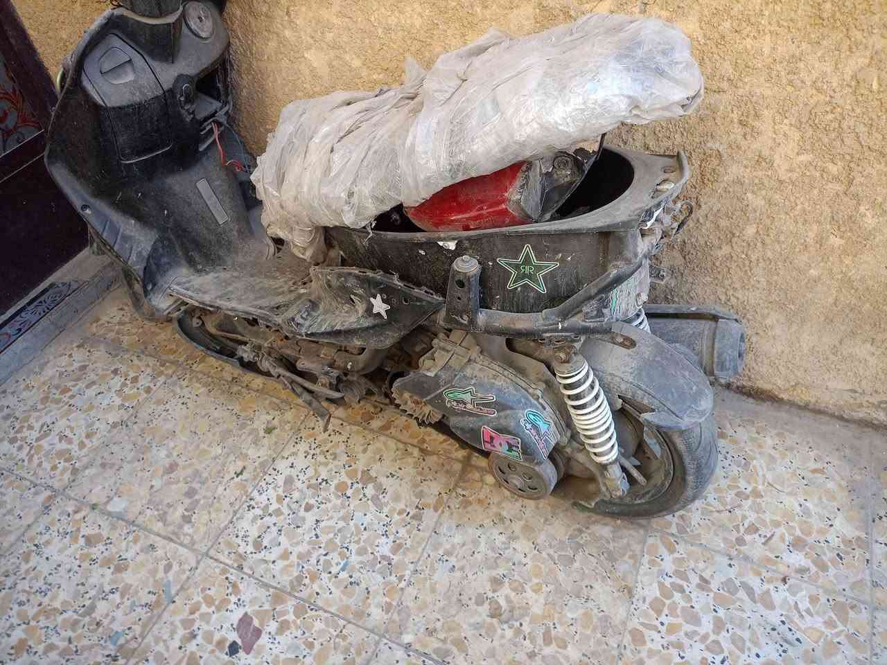 سلام عليكم دراجه سكنس نثيه شغاله سلف و شغاله هندر بس بقه طلقه الهندر شلعه ومعدل اكلچات رياضيه مكينه رياضيه مكينه مفتوحه شباب الدراجه متروكه ابيع اكوم حديد السعر 175 وبيه مجال الطيبين الرقم ***********
