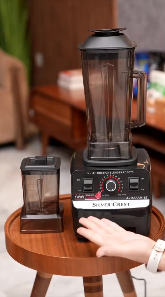 خلاط كهربائي ماركة سلفر كرست  الألمانية 🤩✅
2في ١ خلاط +طاحونه 
عرض خاص بمناسبه شهر رمضان السعر ٢٠ فقط 🔥🛒 
وكمية محدودة جدا


**إذا كنت صاحب هذا الإعلان وتريد حذفه لأي سبب، رجاءا أرسل رسالة إلى الدعم الفني**