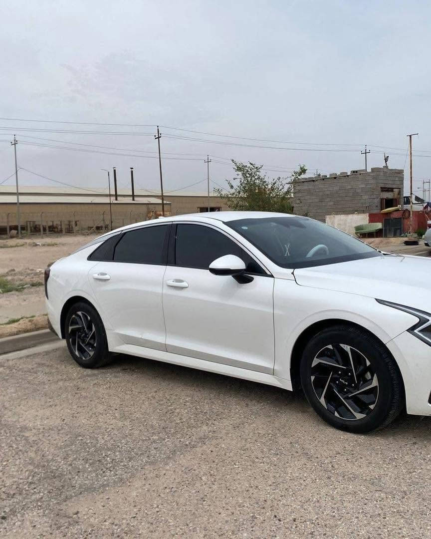 🚗 للبيع | كيا K5 هايبرد (وارد كوري)

📍 الموقع: البصرة
🔹 الموديل: 2024
🔹 النسخة: هايبرد – وارد كوري
🔹 الترقيم: بصرة – تحويل مباشر
🔹 الملكية: باسم شخصين
🔹 الحالة: حادثة جاملق أمامي، تبديل البنيد، مع ملاحظة بالجاملق الخلفي.

✅ فول مواصفات (عدا البانوراما)
✅ تخم تاير حدادي
✅ تبريد جديد
✅ سيارة نظيفة وجديدة بمعنى الكلمة

📞 رقم التواصل: ***********

💬 اكتب (تم) بالتعليقات وسيتم الرد عليك تلقائياً بالسعر ورقم التواصل.

━━━━━━━━━━━━━━
📌 ملاحظة: صفحة TopCar IQ مخصصة للنشر فقط، وأي اتفاق بيع أو شراء يكون بين البائع والمشتري، والصفحة غير مسؤولة عن أي اتفاق يتم بين الطرفين.

🤍 يرجى متابعة الصفحة للاطلاع على آخر عروض السيارات.

#TopCarIQ #K5 #KiaK5 #كيا #كي_فايف #هايبرد #وارد_كوري #سيارات_للبيع #سيارات_العراق #البصرة
