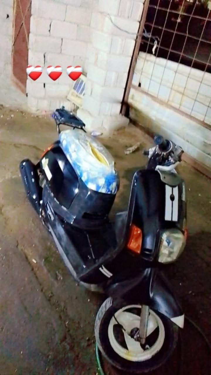 السلام عليكم ماكس بوليس دراجه بلادية بوشة 49 مديل 2008 السعر 450 وبية مجال رقمي***********
