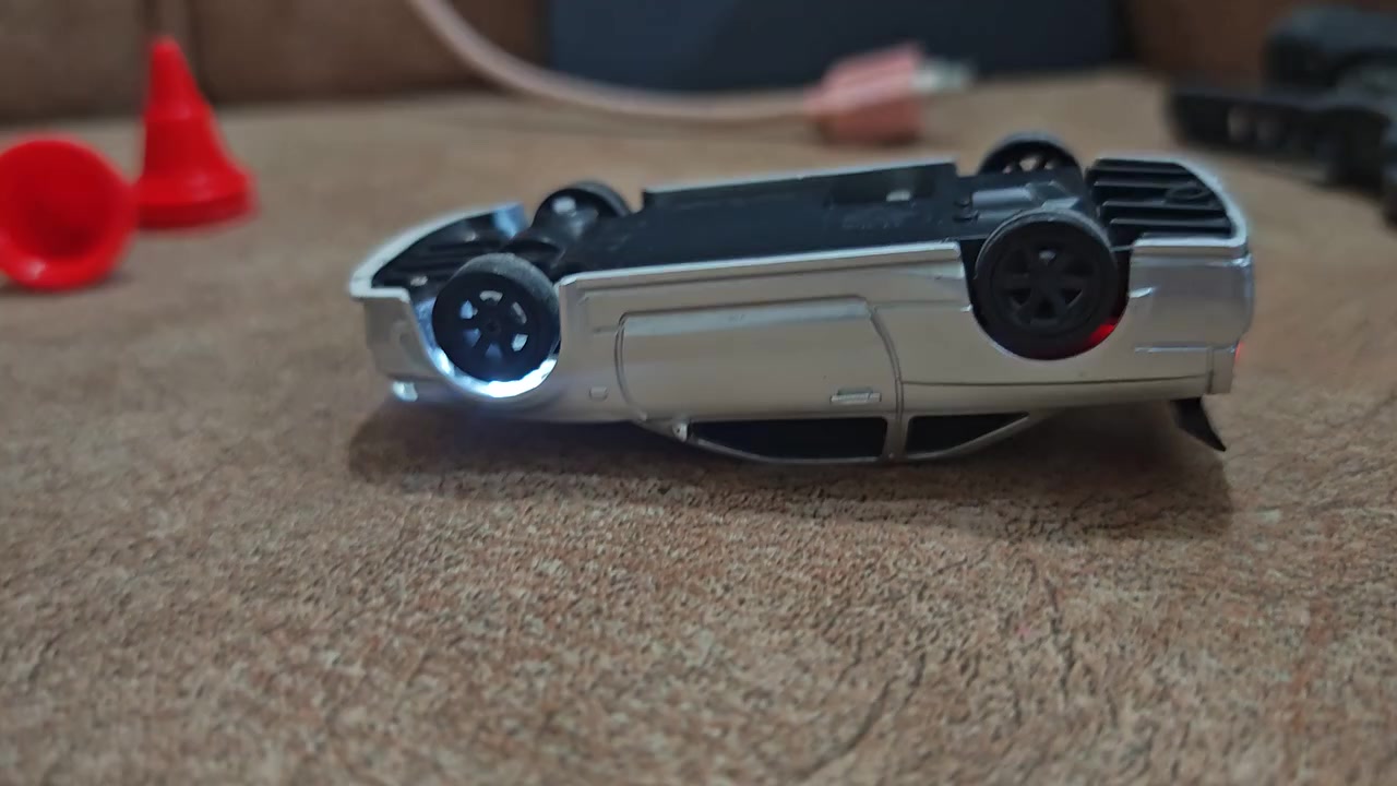 السلام عليكم ، سياره درفت احترافيه دفع رباعي شحن تايب سي ، السعر 45 وبيها مجال


**إذا كنت صاحب هذا الإعلان وتريد حذفه لأي سبب، رجاءا أرسل رسالة إلى الدعم الفني**