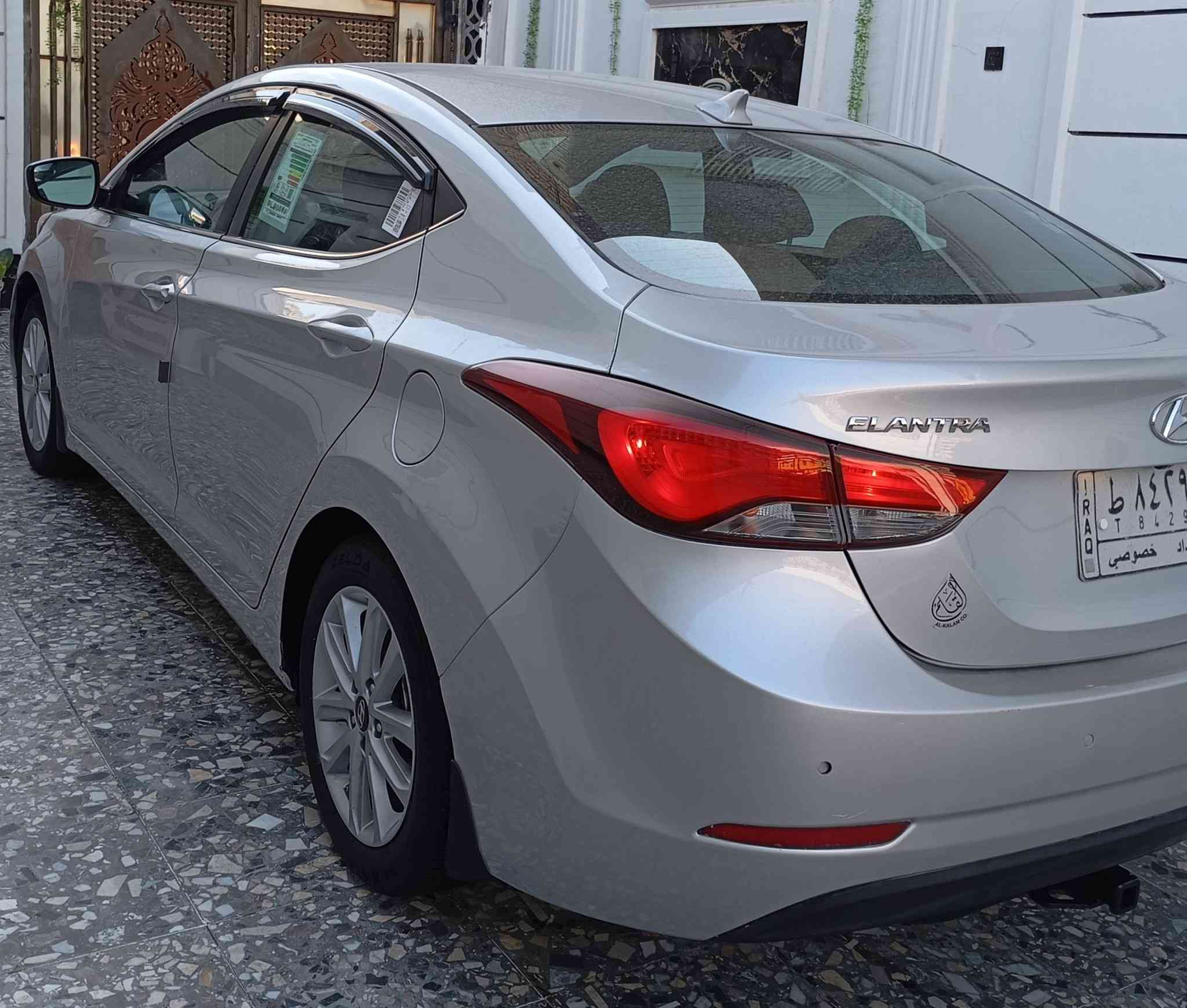 اسلام عليكم انترا وأرد امريكي موديل 15 محرك 1800دوش محرك وكير مامفتوحات ع وضع الشركة السياره ليبل واحد كلين بدون حادث مواصفات فتحه سقفيه نضام يكو حاكيه سقفيه تحكم قياده جهتين لايت زنون 5ويل كب تخم تاير تبريد ثلج ماشيه 89 حقيقي ع فحص ملاحظه بيه فقط بلعراق بنيد مبخوخ كلير بدون فتح بدون دواخل سنويه 29رقم بغداد مكان السياره بغداد السعررررررر.....116...***********
