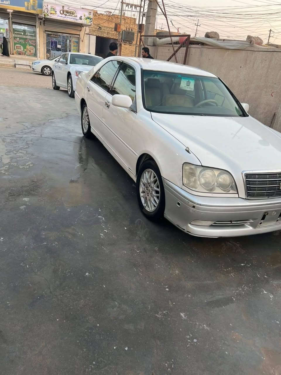 السلام عليكم للبيع جنون 3دكم برده خلفيه سياره جديد ونظيفه مكينه ديفور جبيره مكصوصه جنطه بيه كتاب حجز بلمرور السعر 33وبيه مجال للشراي البصره قضاء المدينه ***********
