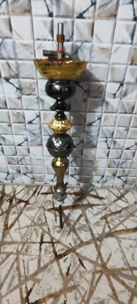 سلام عليكم عندي ذني النراكيل للبيع نضيف بس للامانه ما اعرف اسعارهن اللي يريد يشتريهن للتواصل*********** متوفر واتساب وغير متوفر على الفيسبوك المكان بغداد الزعفرانيه
