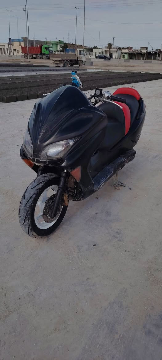 سلام عليكم فورزه 08 للبيع مكاني نجف  لسعر 650 وبيها مجال  رقمي  بي واتساب ***********
